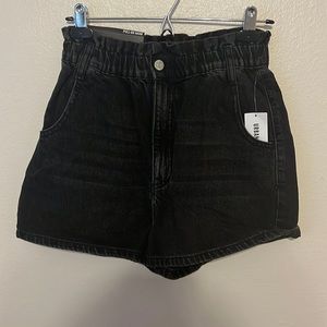 Brand new with tags bdg black shorts pull on mom